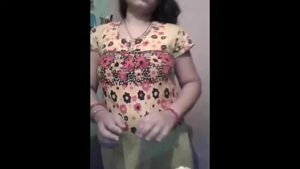 Aunty Big boobs Desi by raviun0