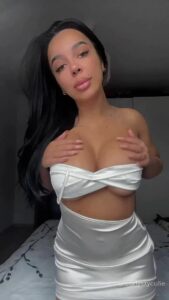 Big boobs Fake boobs Brunette by olivia-star