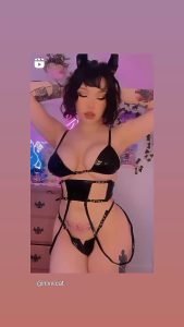 Black lingerie White girl Sexy body by Acethaking47