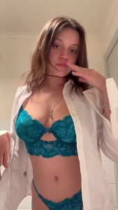 Lingerie 19 years old Titty drop by goddesstrinity1