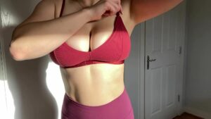 Huge boobs Bouncing tits Big boobs by sportsbratay