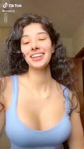 Voulezjj Topless Boob Bouncing Video