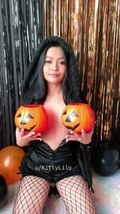 Teen Halloween Small tits by kittylilo