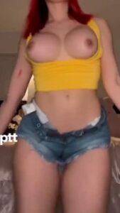 Hot Latina TikTok thot cannot cover her tits with yellow tanktop